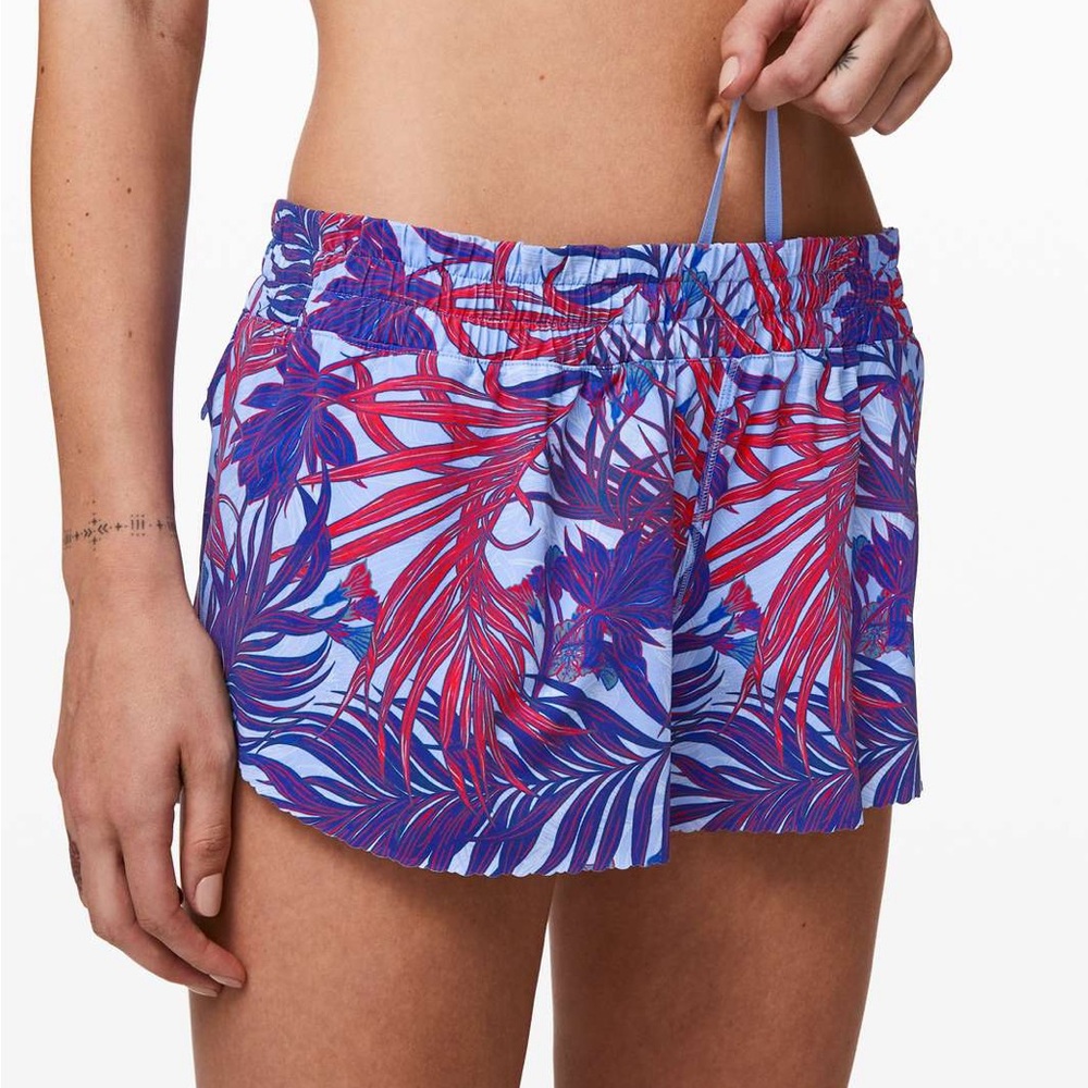 Lululemon Athletica Will The Wave Surf Short 2.5” Size 4